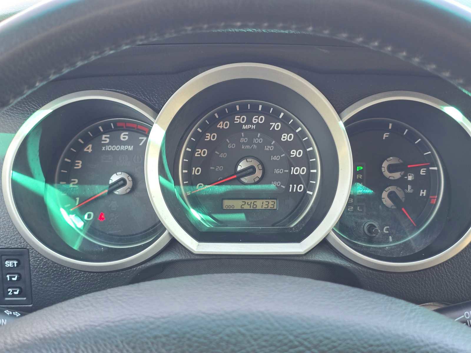 Used 2008 Toyota 4Runner Limited AWD/4WD image 26