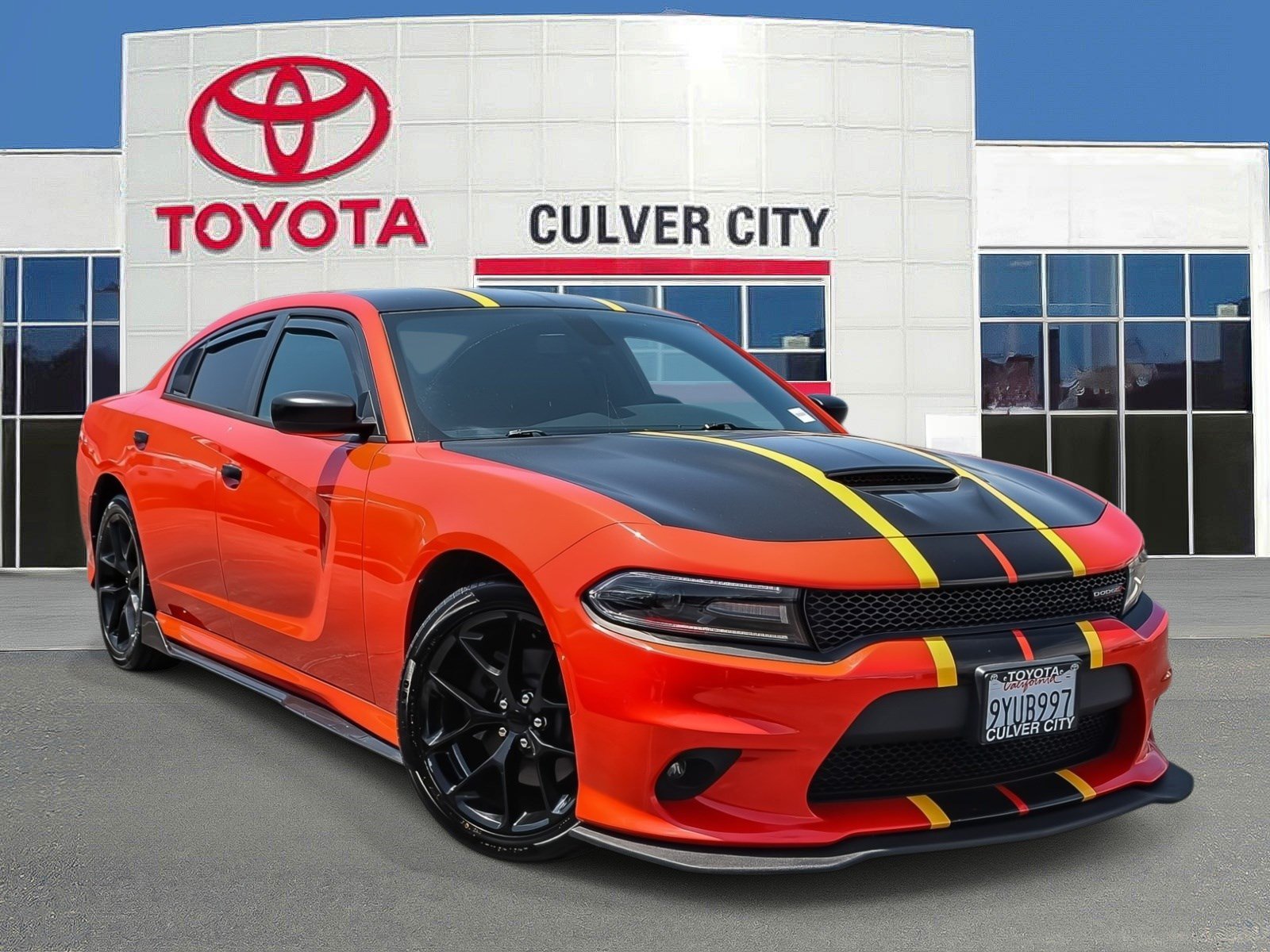 Used 2020 Dodge Charger GT RWD image 1