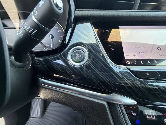 Certified 2023 Cadillac XT6 Premium Luxury FWD image 18