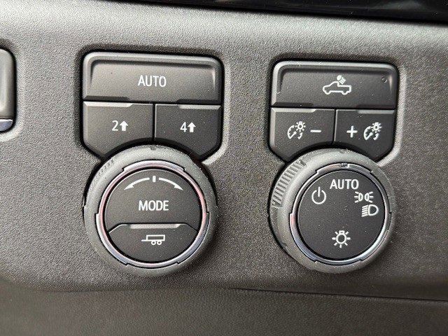 New 2026 Chevrolet Silverado 1500 LT image 32