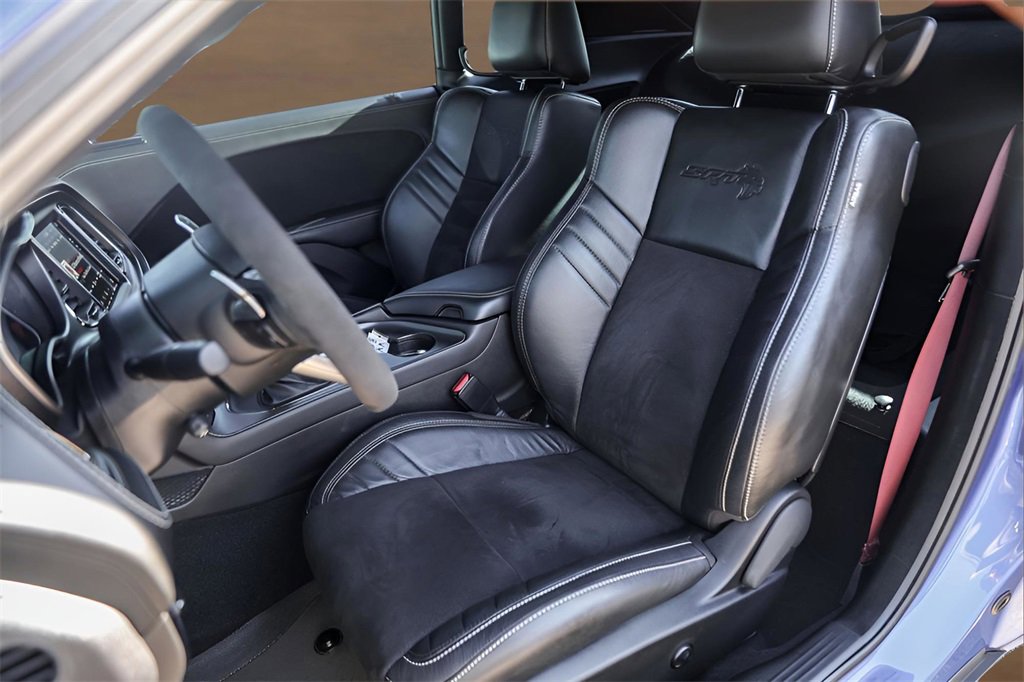 Used 2022 Dodge Challenger SRT Hellcat image 7