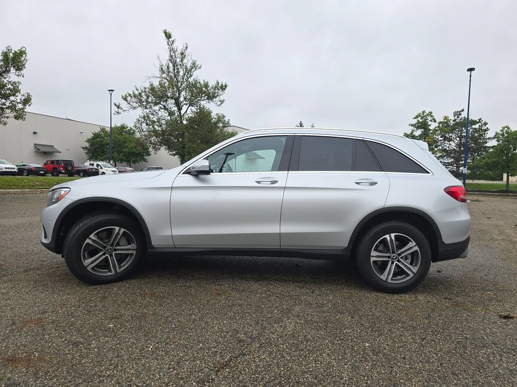 Used 2019 Mercedes-Benz GLC 300 4MATIC image 12