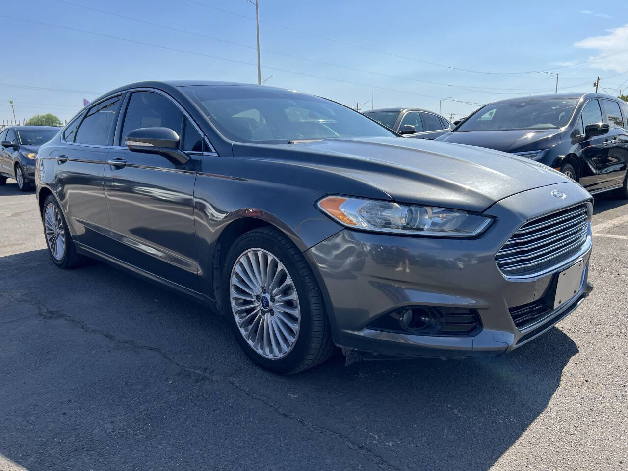Used 2016 Ford Fusion Titanium image 9