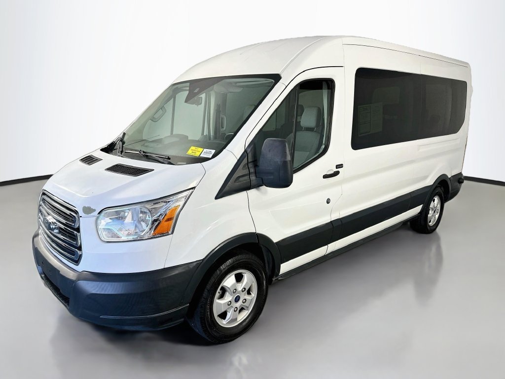 Used 2017 Ford Transit 350 XLT RWD image 3