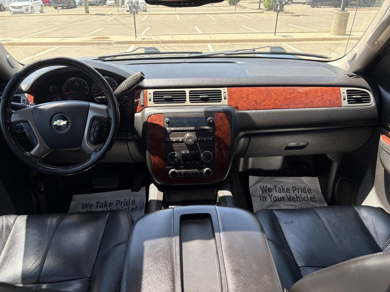 Used 2011 Chevrolet Avalanche LT w/ Luxury Package AWD/4WD image 26