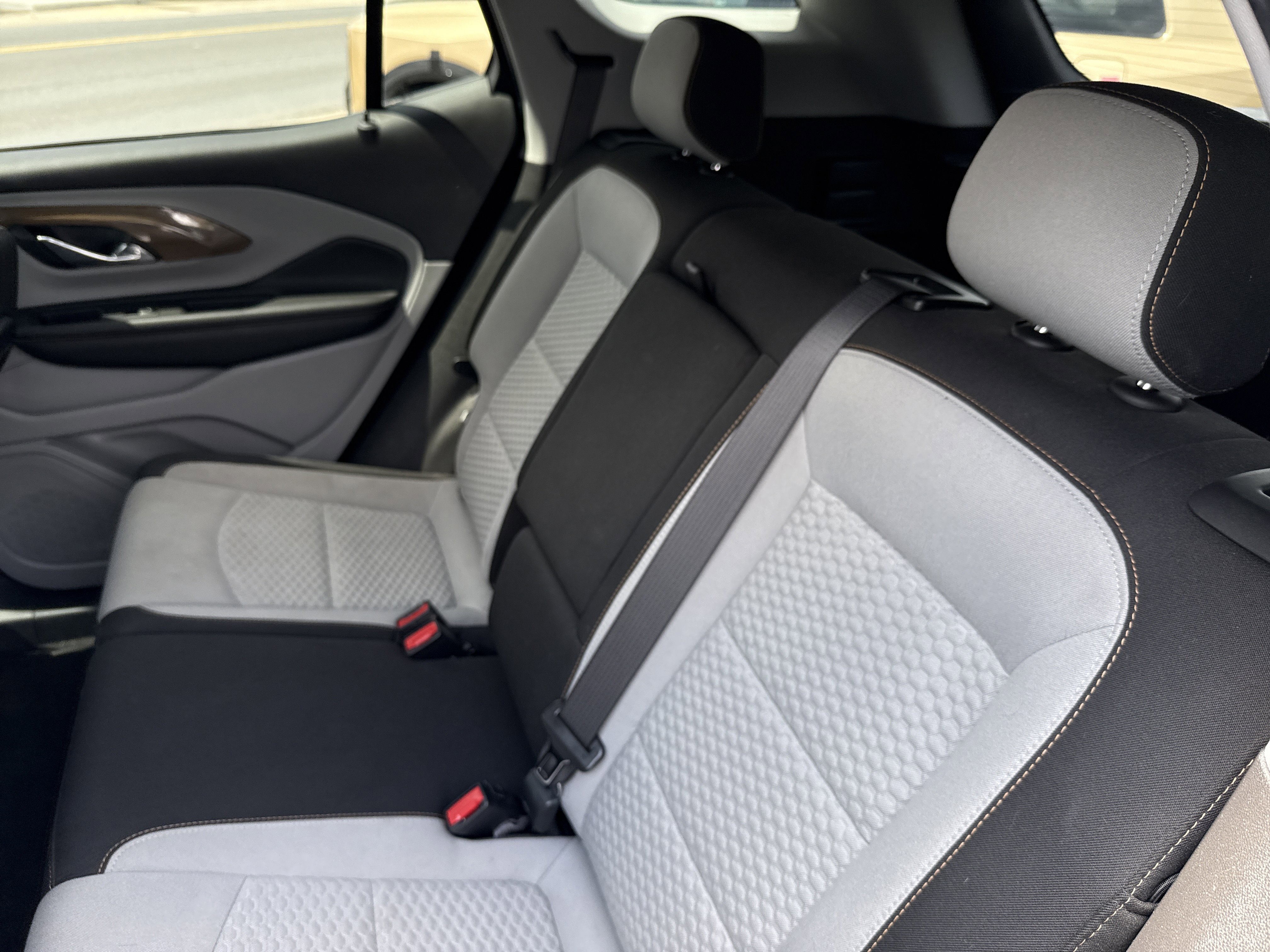 Used 2021 GMC Terrain SLE w/ Driver Convenience Package FWD image 13