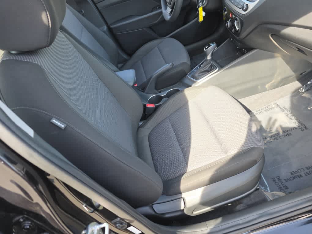 Used 2019 Hyundai Accent SEL image 23