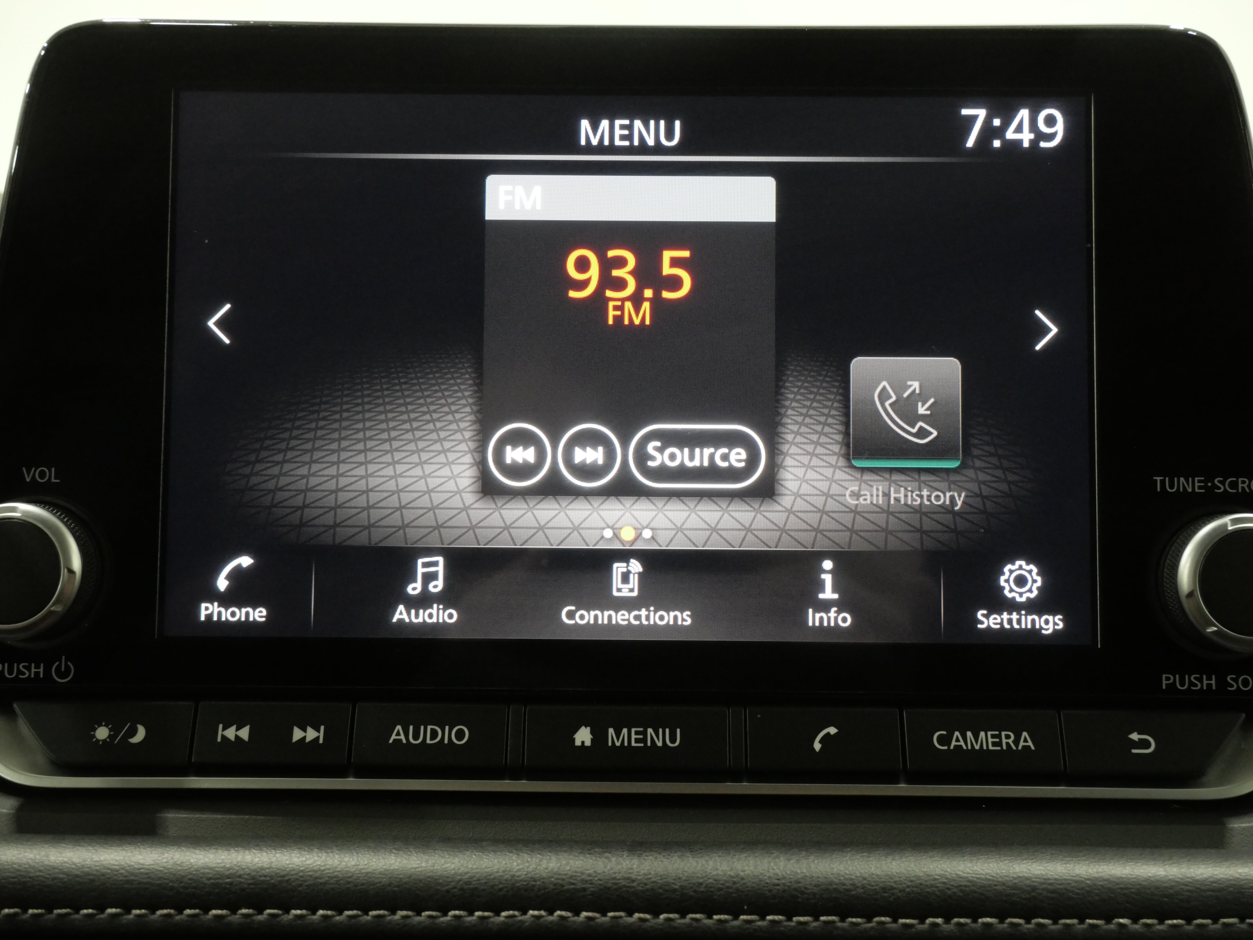 Used 2024 Nissan Rogue S AWD/4WD image 16