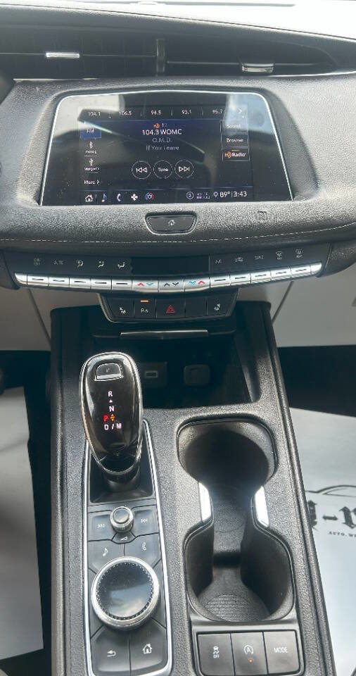 Used 2020 Cadillac XT4 Luxury image 20