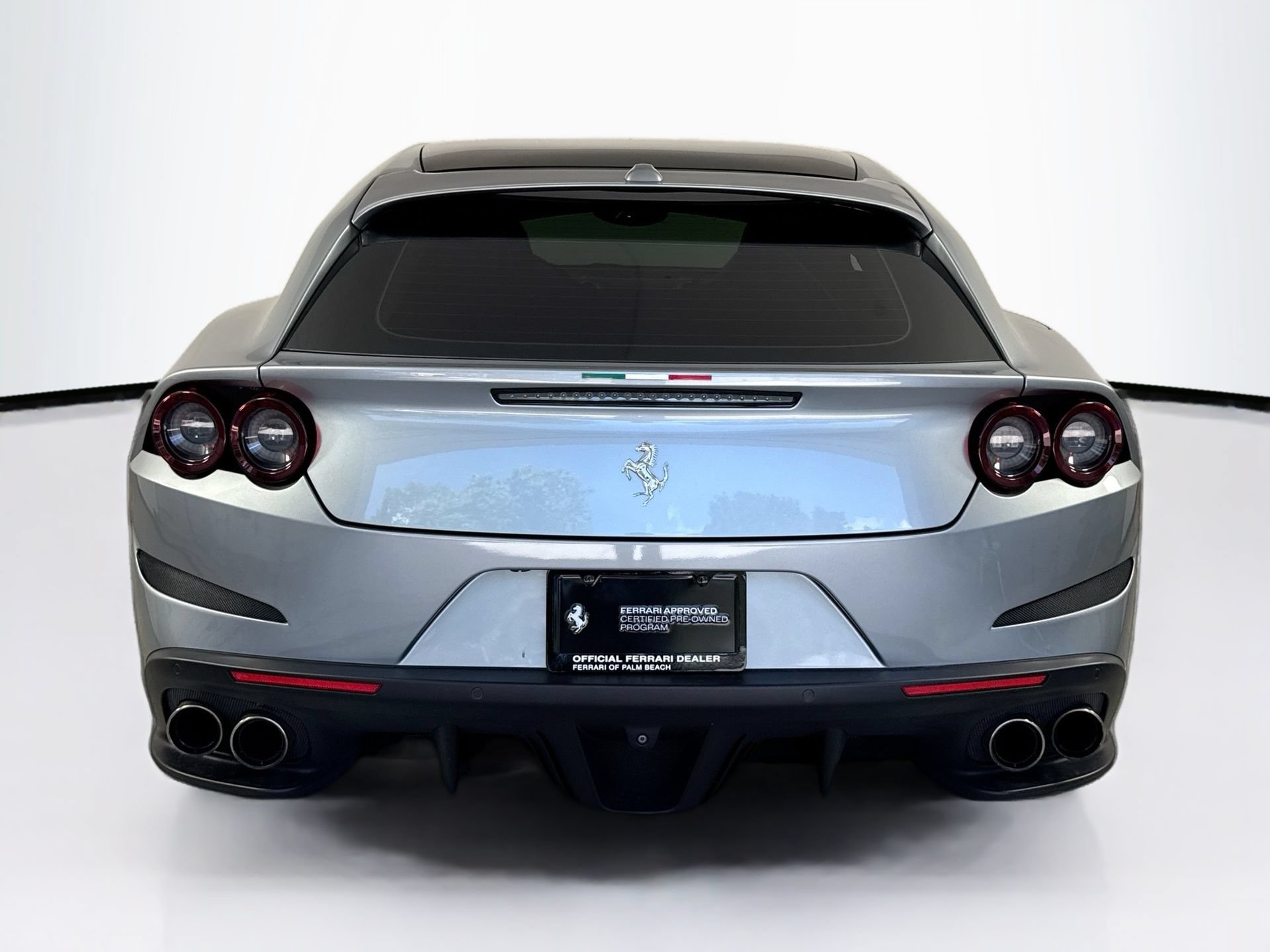 Certified 2018 Ferrari GTC4Lusso AWD/4WD image 6