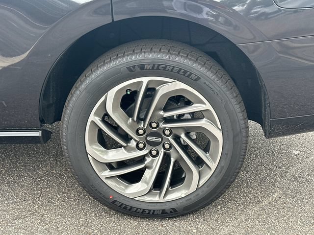 New 2026 Lincoln Navigator Reserve AWD/4WD image 19