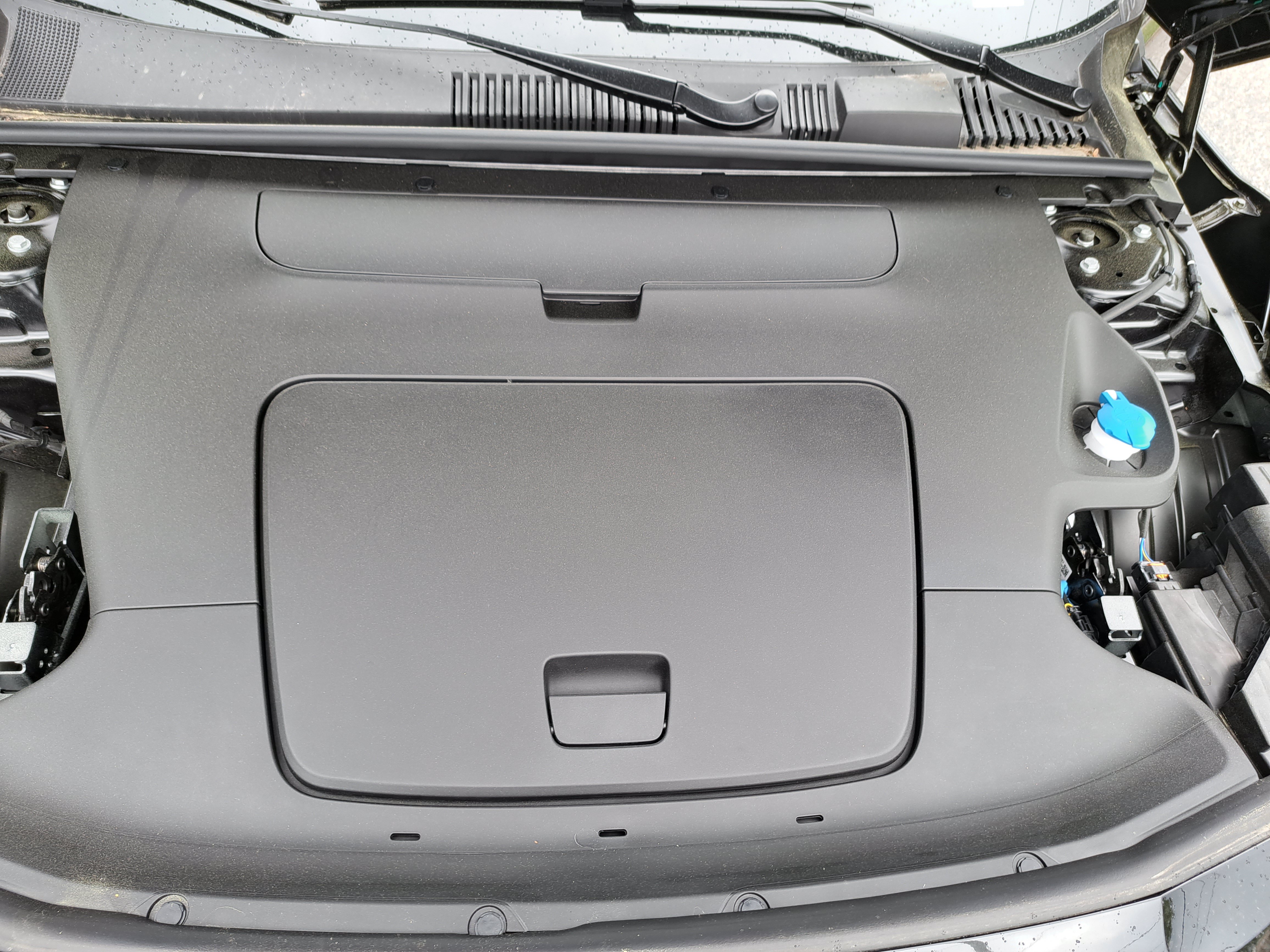 New 2026 Volvo EX30 Plus w/ Climate Package RWD image 9