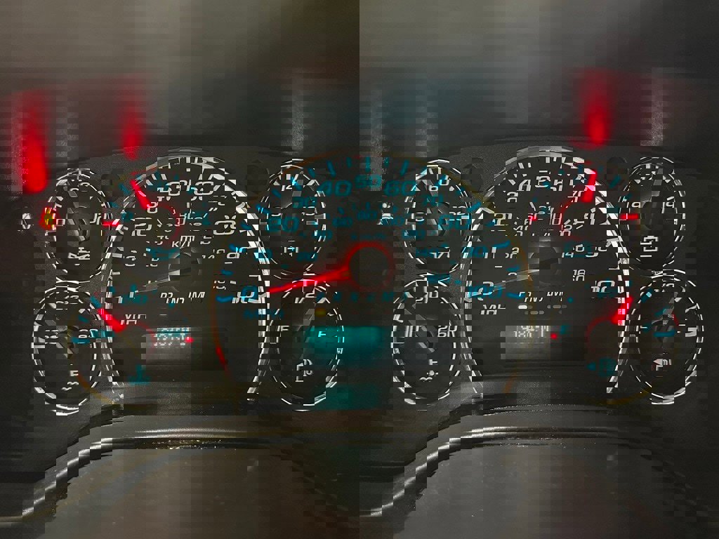 Used 2022 Chevrolet Express 3500 w/ Power Convenience Package image 24