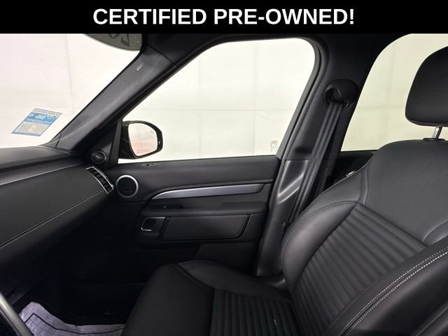 Certified 2025 Land Rover Discovery Dynamic SE AWD/4WD image 19