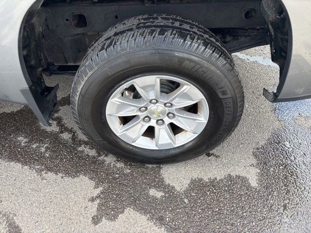 Used 2019 Chevrolet Silverado 1500 LT w/ All-Star Edition AWD/4WD image 48