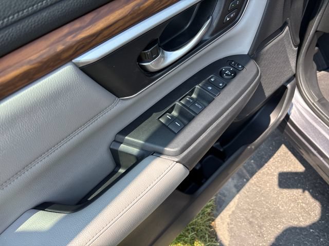 Certified 2019 Honda CR-V Touring image 11