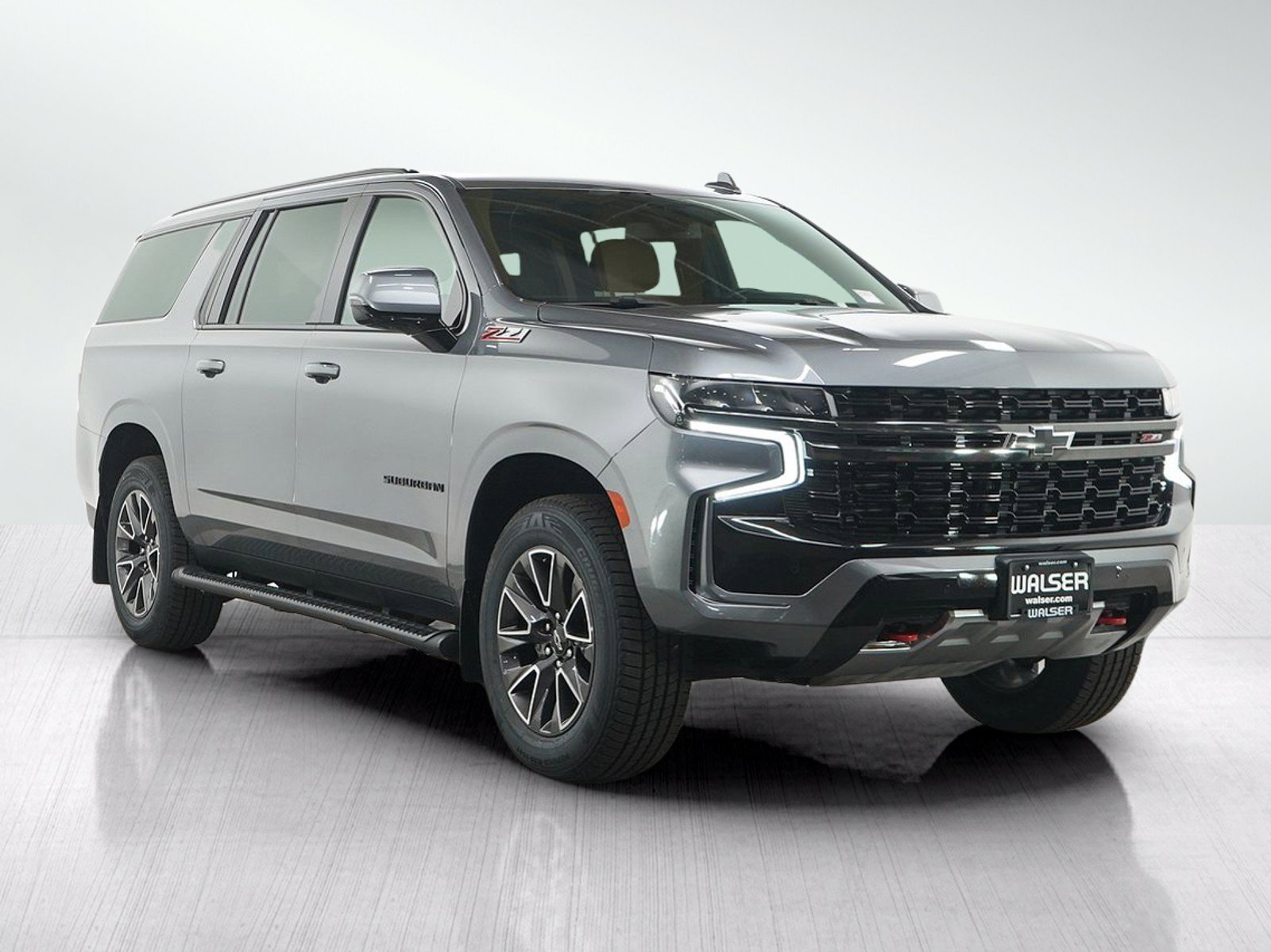 Used 2021 Chevrolet Suburban Z71 w/ Z71 Off-Road Package AWD/4WD image 7