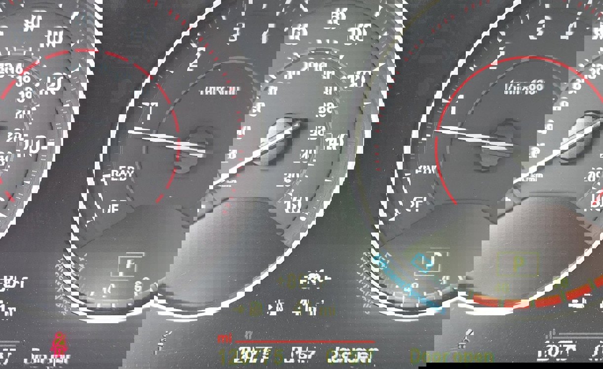 Used 2018 BMW 340i Sedan w/ Premium Package image 13