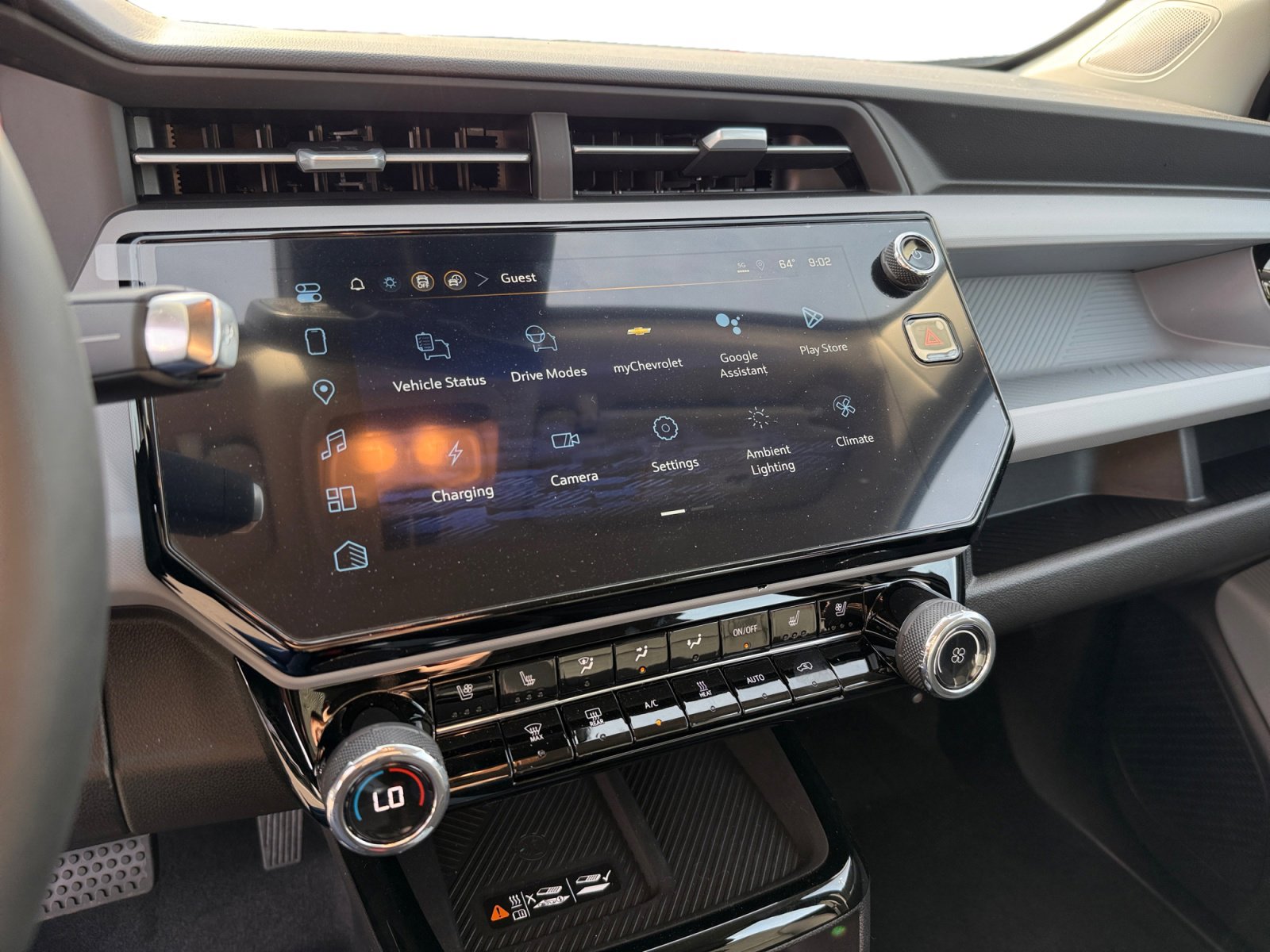 New 2027 Chevrolet Bolt RS w/ Technology Package FWD image 12