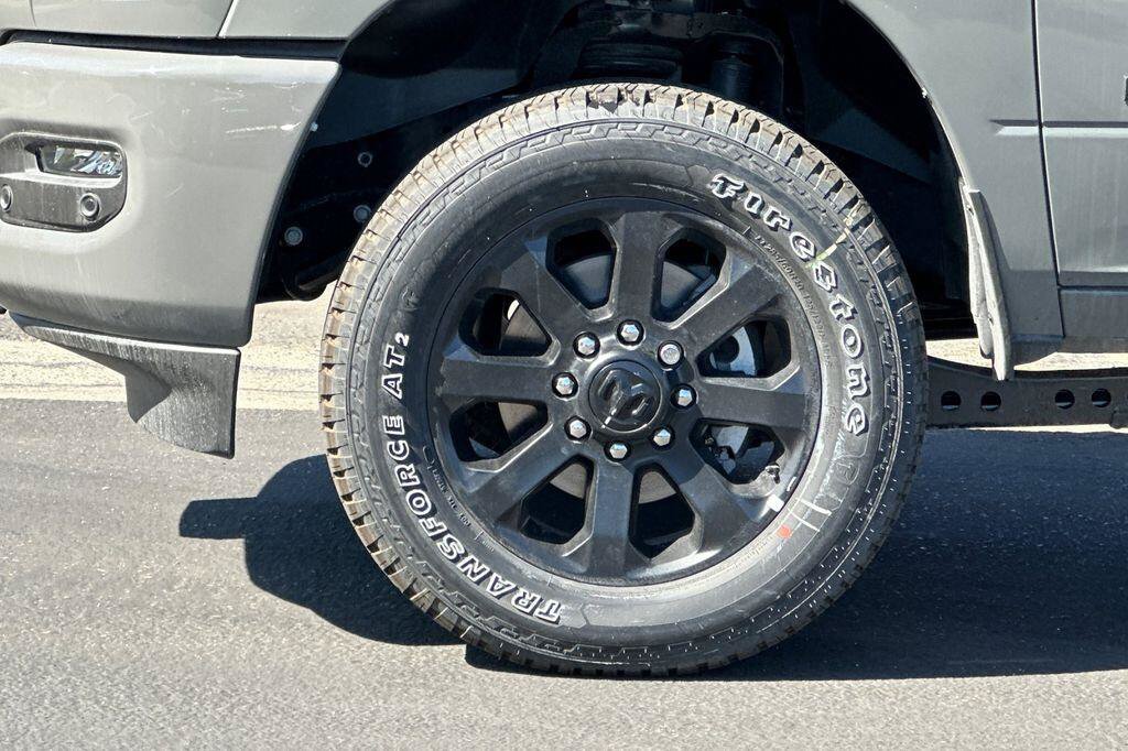 New 2026 RAM 2500 Big Horn AWD/4WD image 24