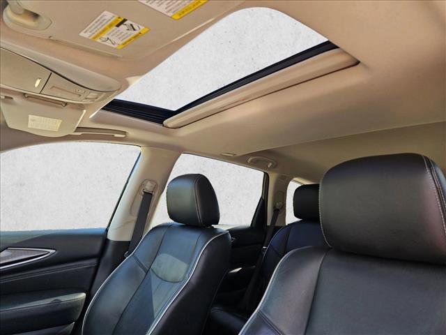 Used 2016 INFINITI QX60 w/ Premium Plus Package image 16