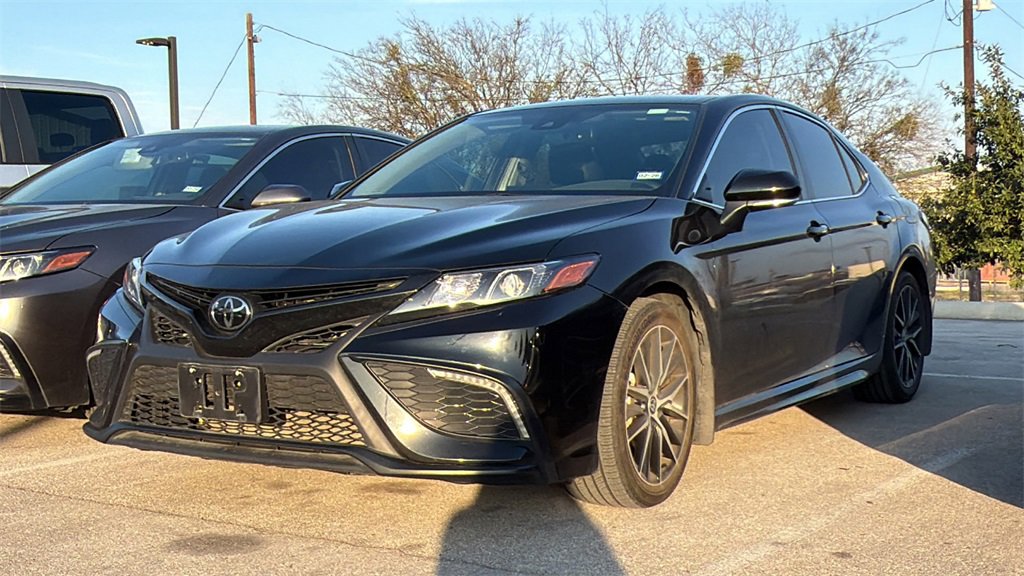 Used 2023 Toyota Camry SE image 15