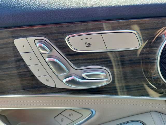 Used 2016 Mercedes-Benz C 300 4MATIC Sedan image 35