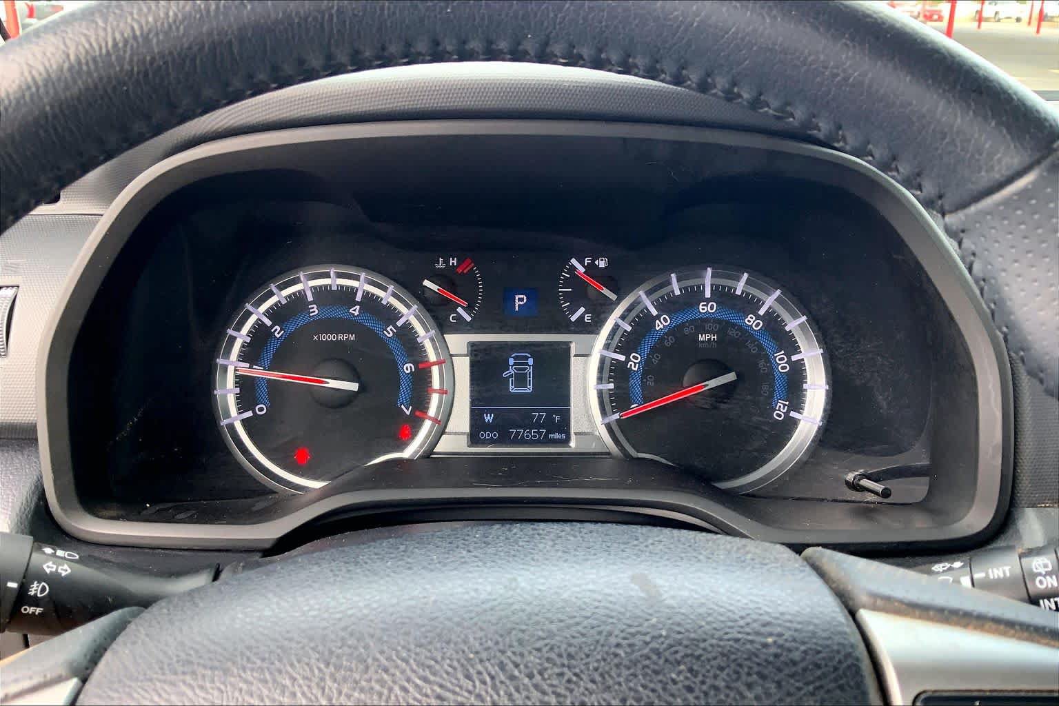 Used 2018 Toyota 4Runner SR5 Premium RWD image 26