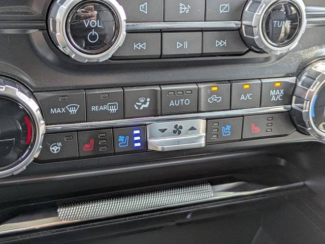 Used 2024 Ford F150 Lariat w/ Bed Utility Package AWD/4WD image 34