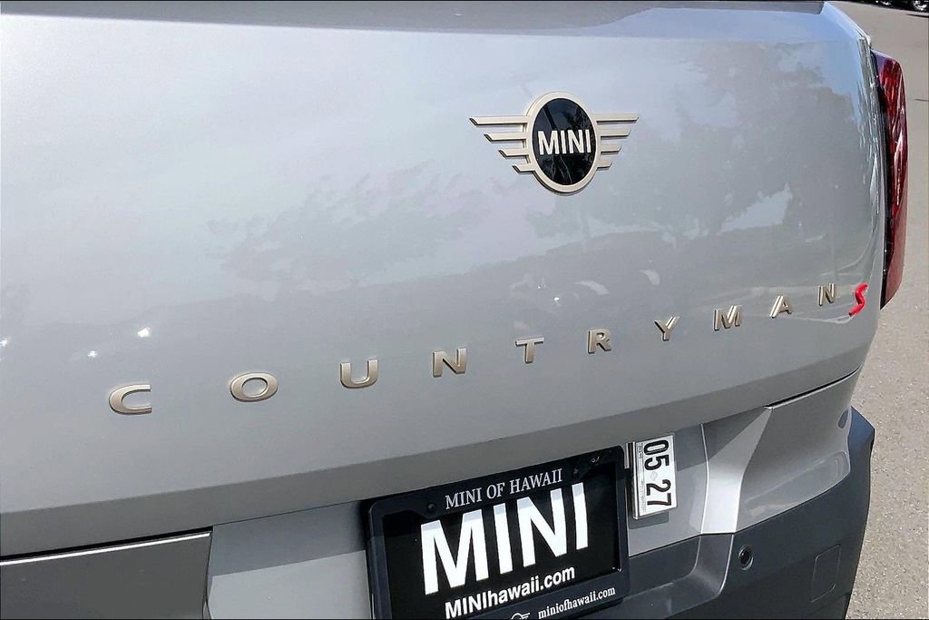 Certified 2025 MINI Cooper Countryman S w/ Comfort Package Max image 9