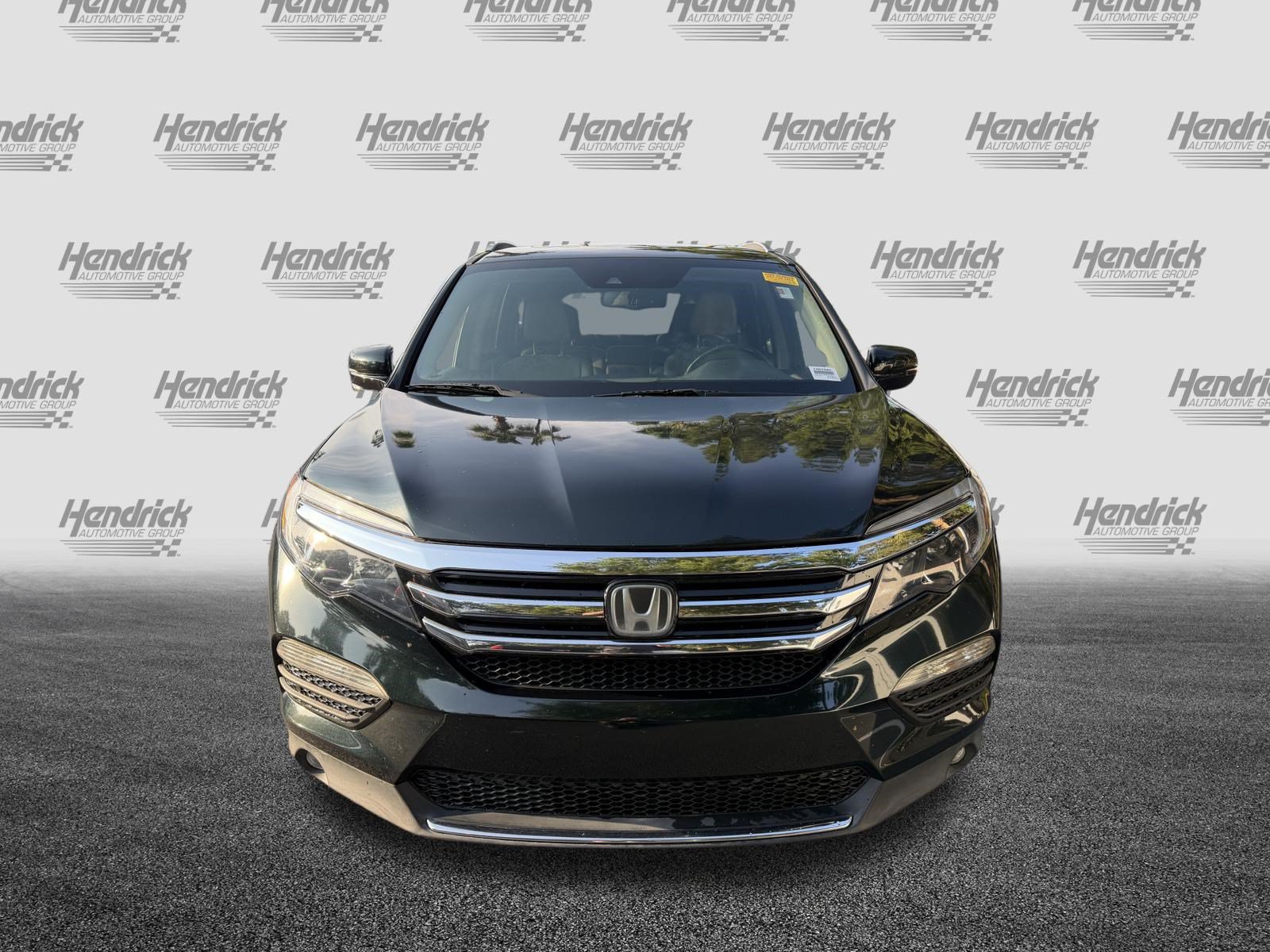 Used 2016 Honda Pilot Touring image 2