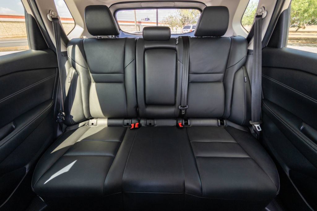 Used 2024 Nissan Rogue SL FWD image 17
