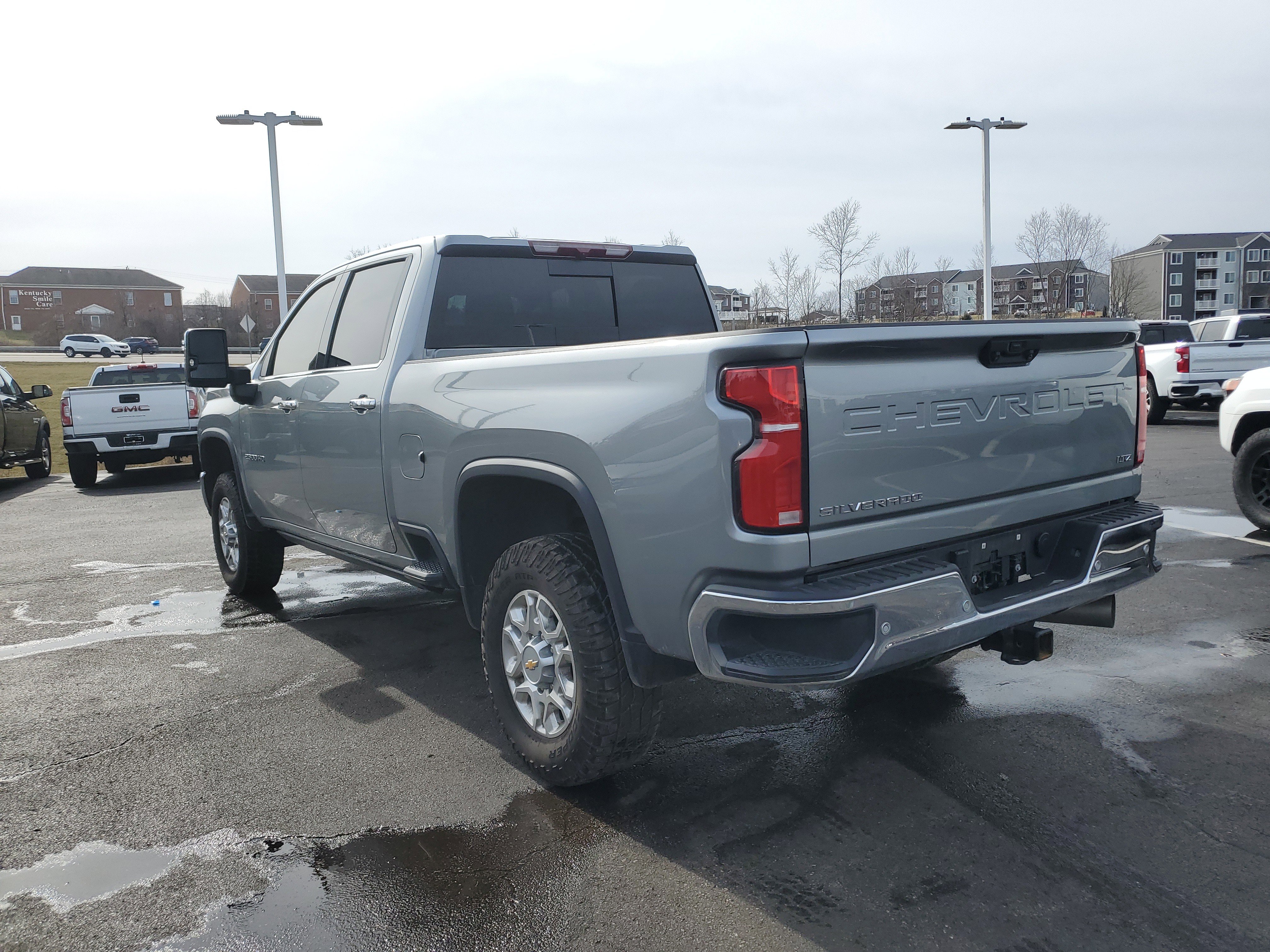 Used 2025 Chevrolet Silverado 2500 LTZ w/ LTZ Plus Package image 7