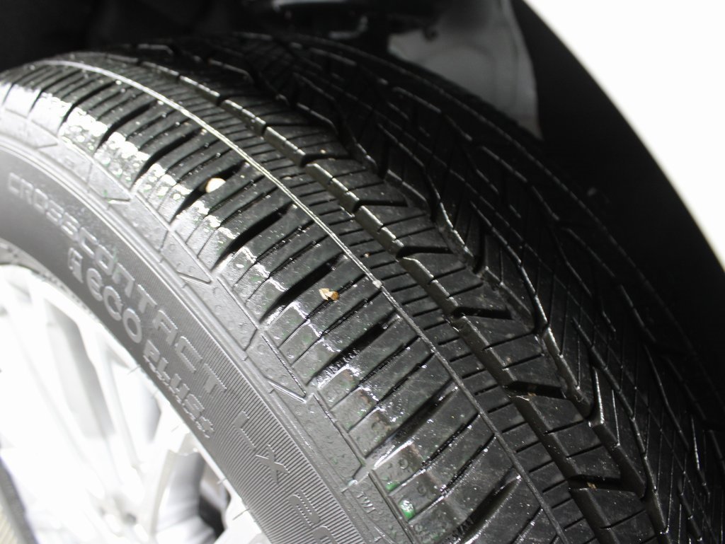 Used 2024 GMC Acadia Denali image 7