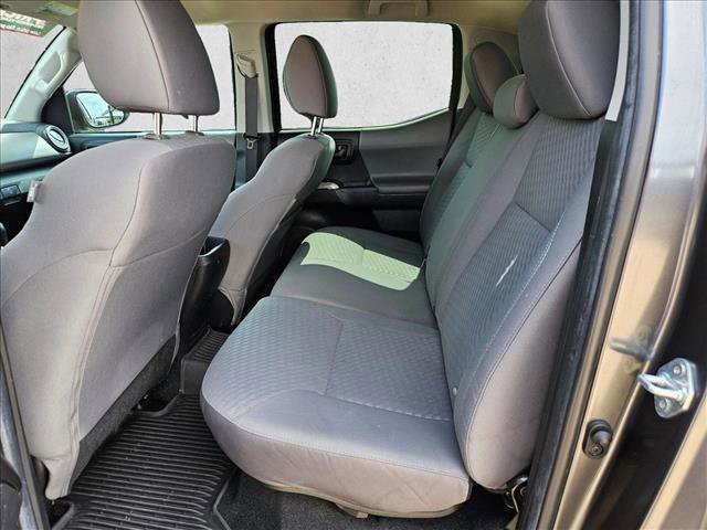 Used 2022 Toyota Tacoma SR5 RWD image 16