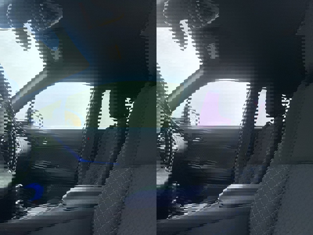 Used 2020 Toyota C-HR XLE image 37