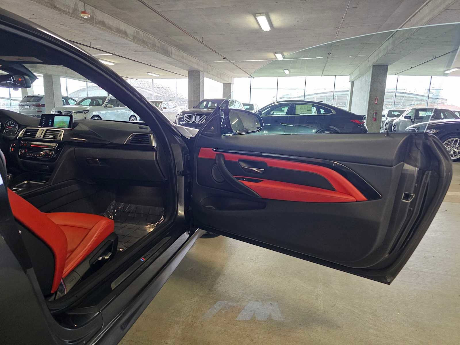 Used 2018 BMW M4 Coupe RWD image 33
