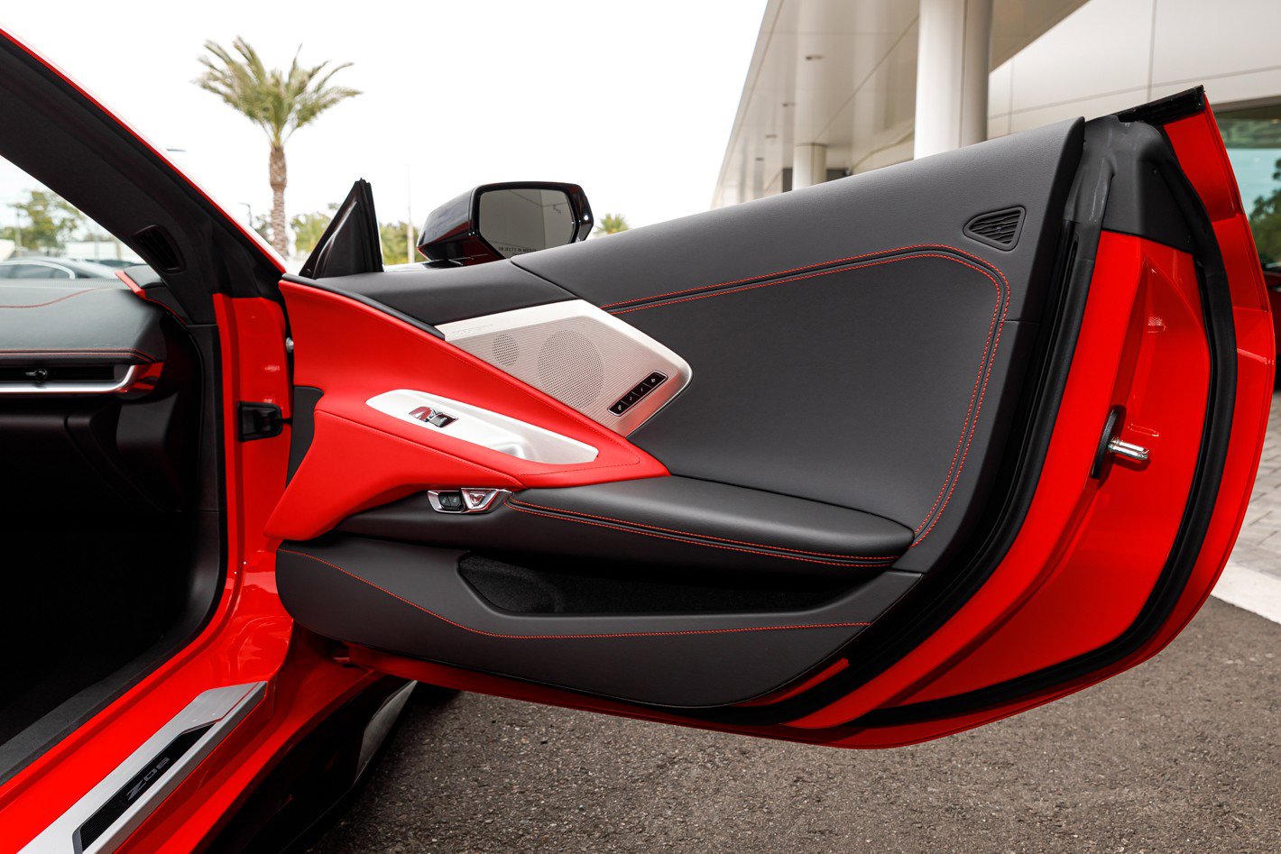 Used 2025 Chevrolet Corvette Z06 image 13