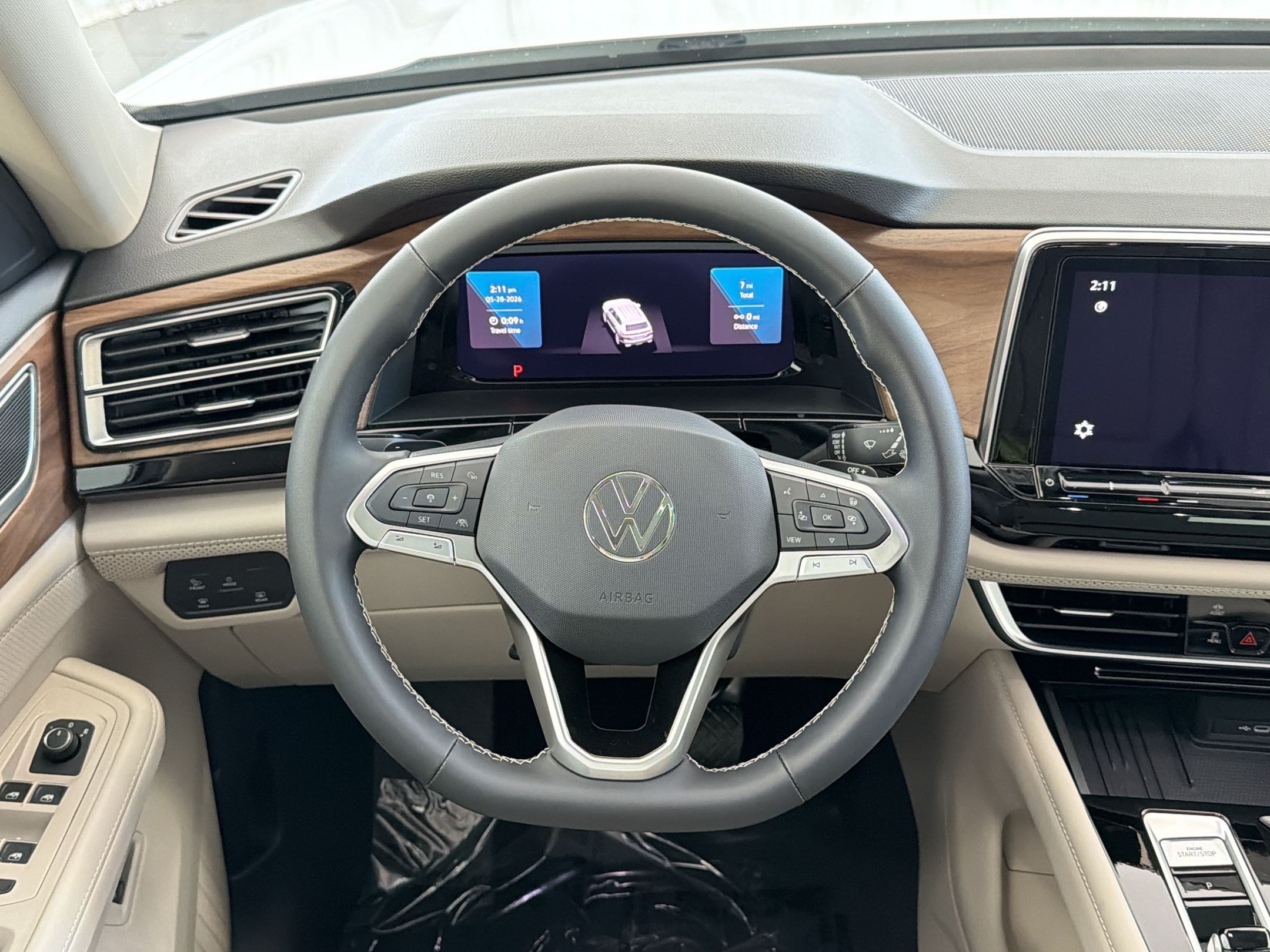 New 2026 Volkswagen Atlas SE FWD image 18