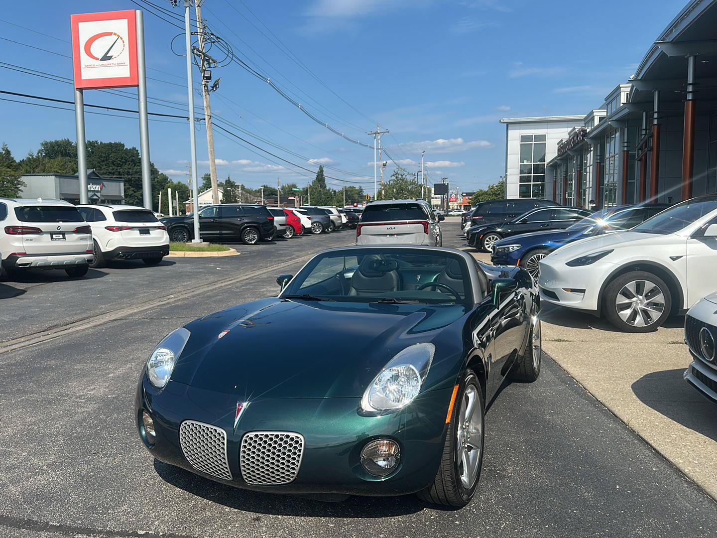 Used 2008 Pontiac Solstice Convertible w/ Premium Package RWD image 7
