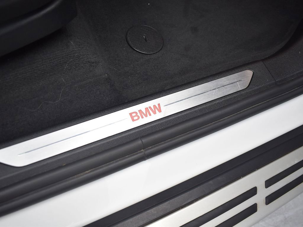 Used 2023 BMW X5 xDrive40i w/ Premium Package image 36