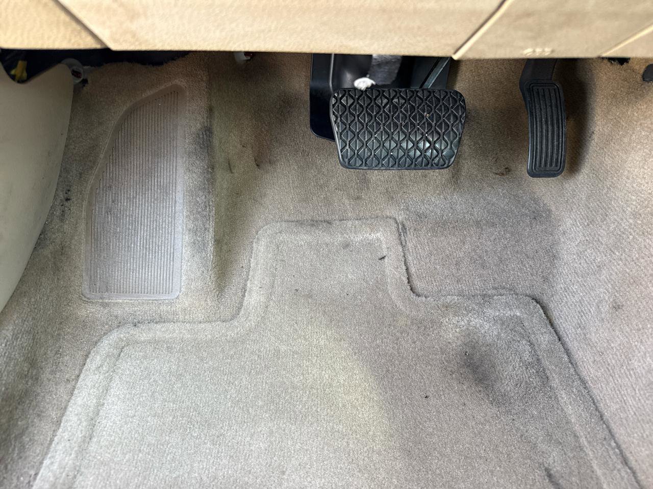 Used 2010 Mercury Milan Premier image 29