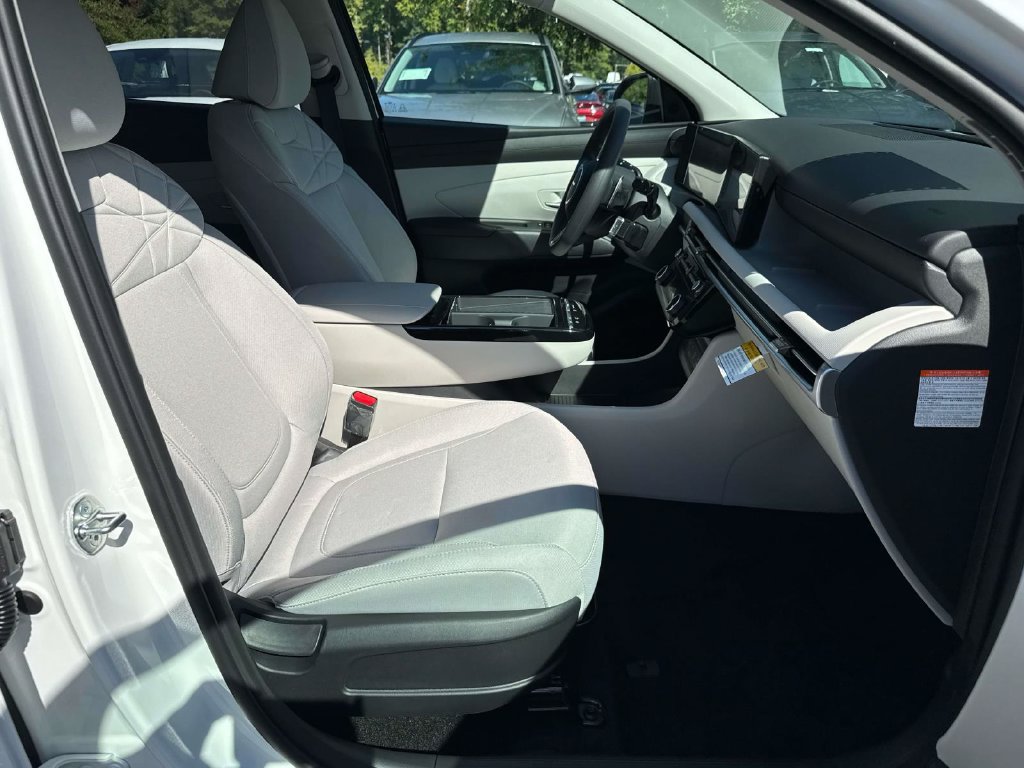 New 2026 Hyundai Tucson SEL FWD image 9