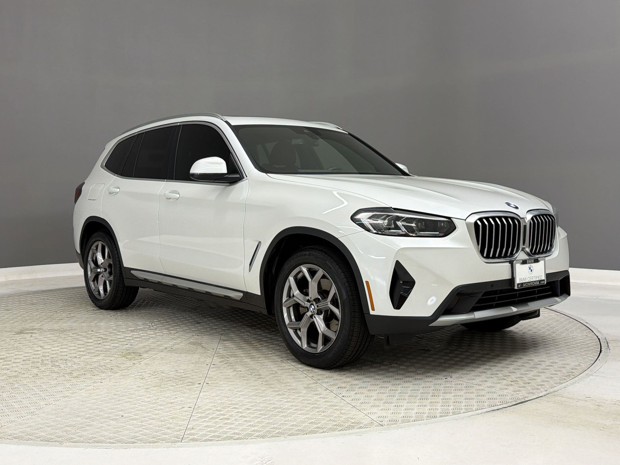 Used 2023 BMW X3 sDrive30i w/ Premium Package RWD image 7