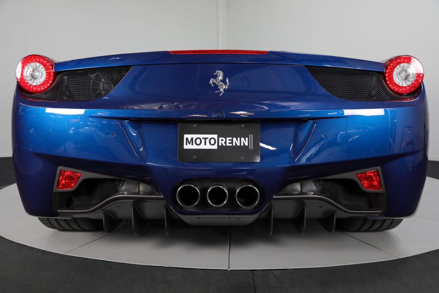 Used 2015 Ferrari 458 Spider RWD image 31