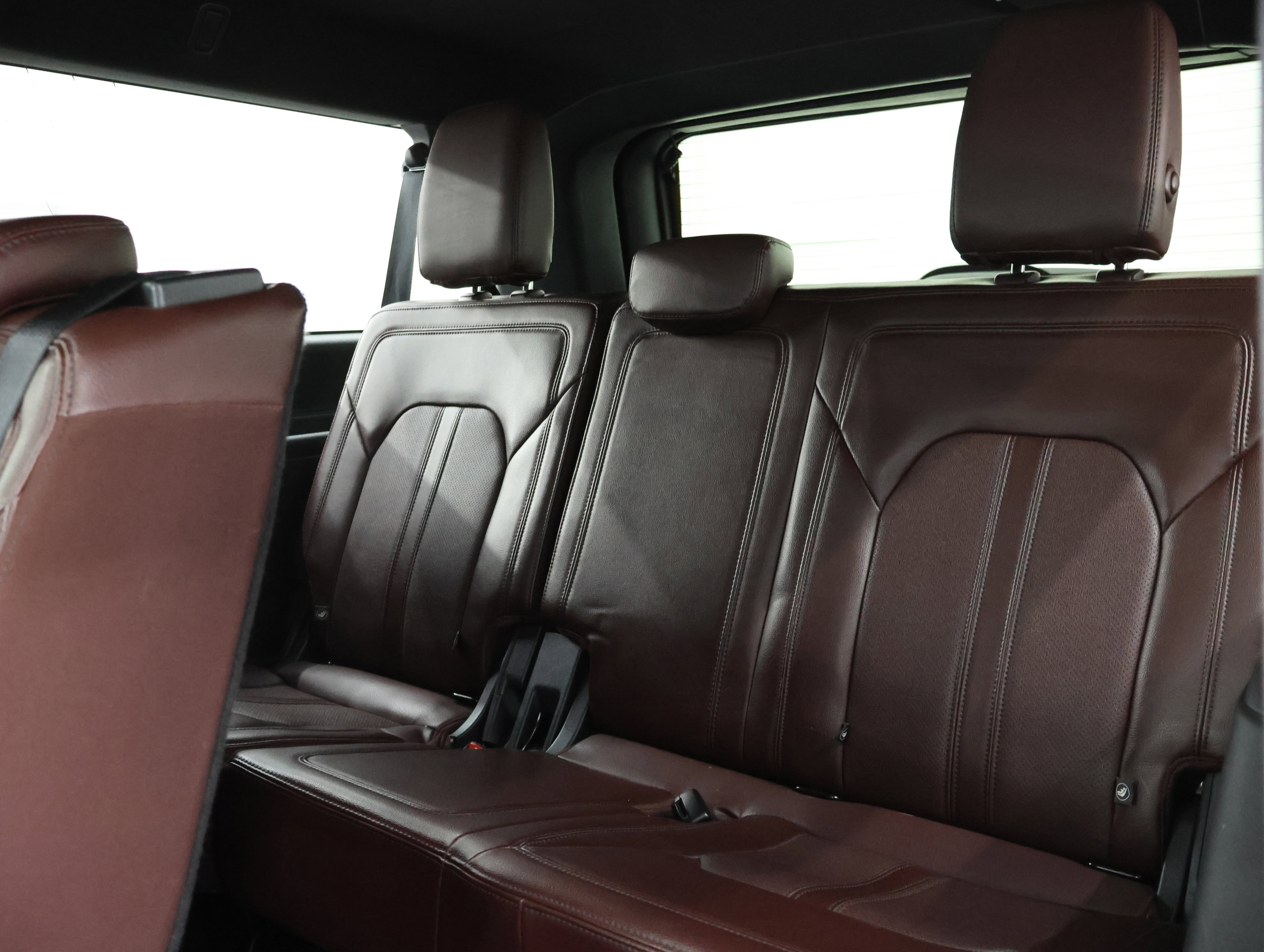 Used 2023 Ford Expedition Max Limited image 10