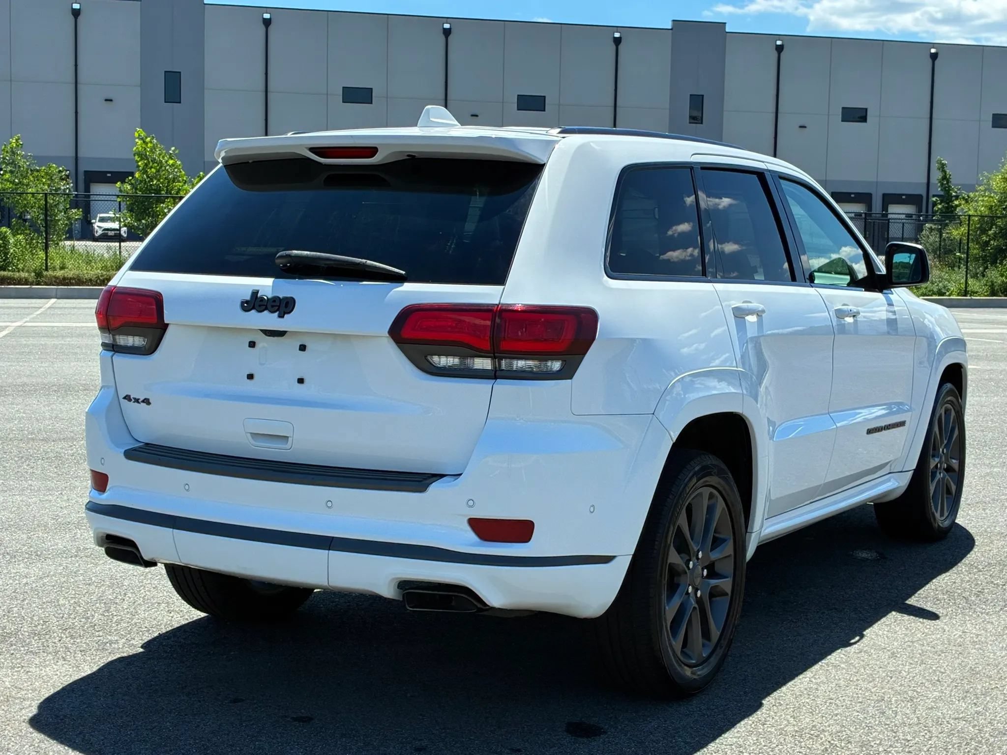 Used 2018 Jeep Grand Cherokee High Altitude AWD/4WD image 6