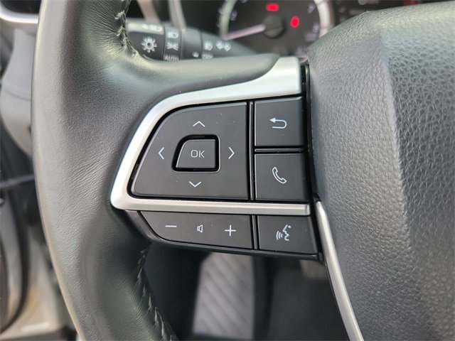 Used 2023 Toyota Highlander LE image 20