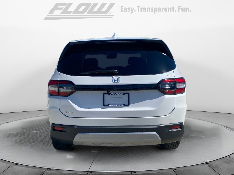 Certified 2025 Honda Pilot EX-L image 8