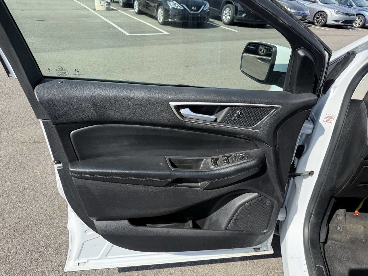 Used 2022 Ford Edge SEL AWD/4WD image 17